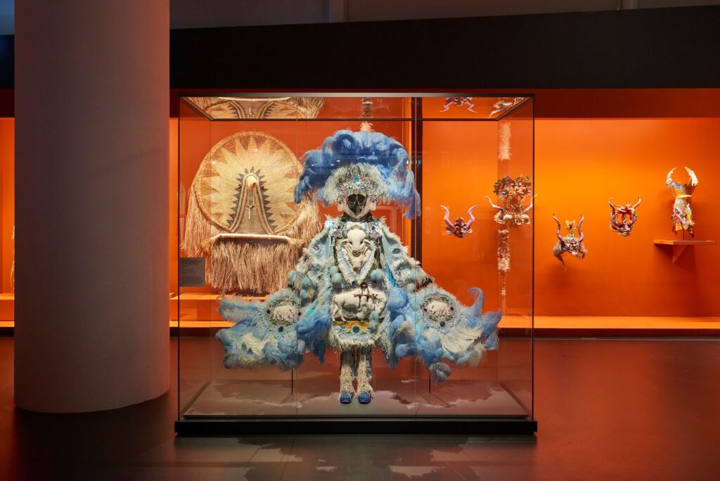 découvrez les trésors culturels du musée du quai branly : expositions, œuvres uniques et rencontres fascinantes avec les arts et civilisations d’afrique, d’asie, d’océanie et des amériques à paris.