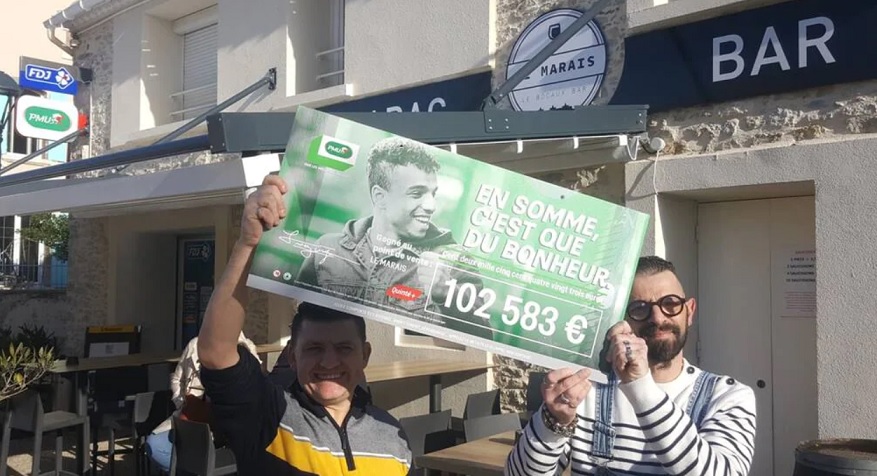 un joueur chanceux remporte la somme incroyable de 200 000€ au pmu, une victoire qui change sa vie.